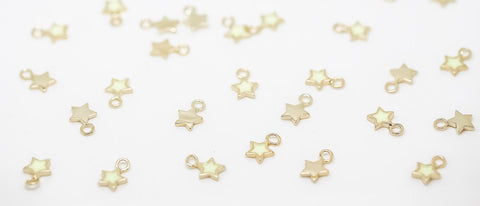 5 pcs of Gold Enamel Stars black, white, light yellow, turquoise, hot pink, baby pink, red, navy blue 5 pcs, 10 pcs, 50 pcs WHOLESALE CPG570