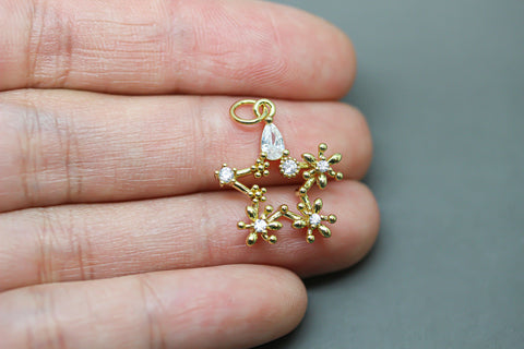 Gold or Silver Fancy Open Star Pendant, 12x20mm celestial star charm, Delivate cz star charm, 1 pc or 10 pcs, WHOLESALE,CPG232,CPS232