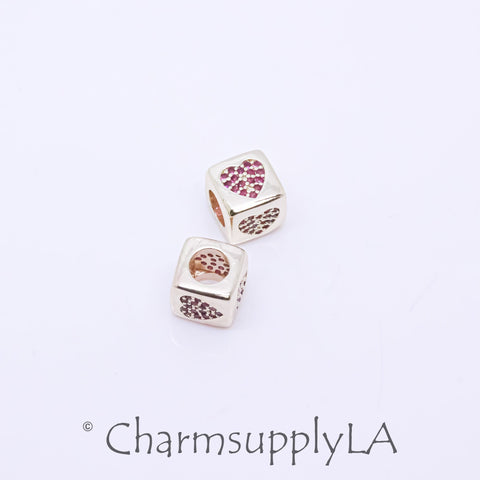 Gold Red heart Gold Dice Bead, Gold Cube with Red Heart, 7.5mm, Gold Red Heart Cube Bead, 1 pc or 10 pcs, WHOLESALE,SPG049