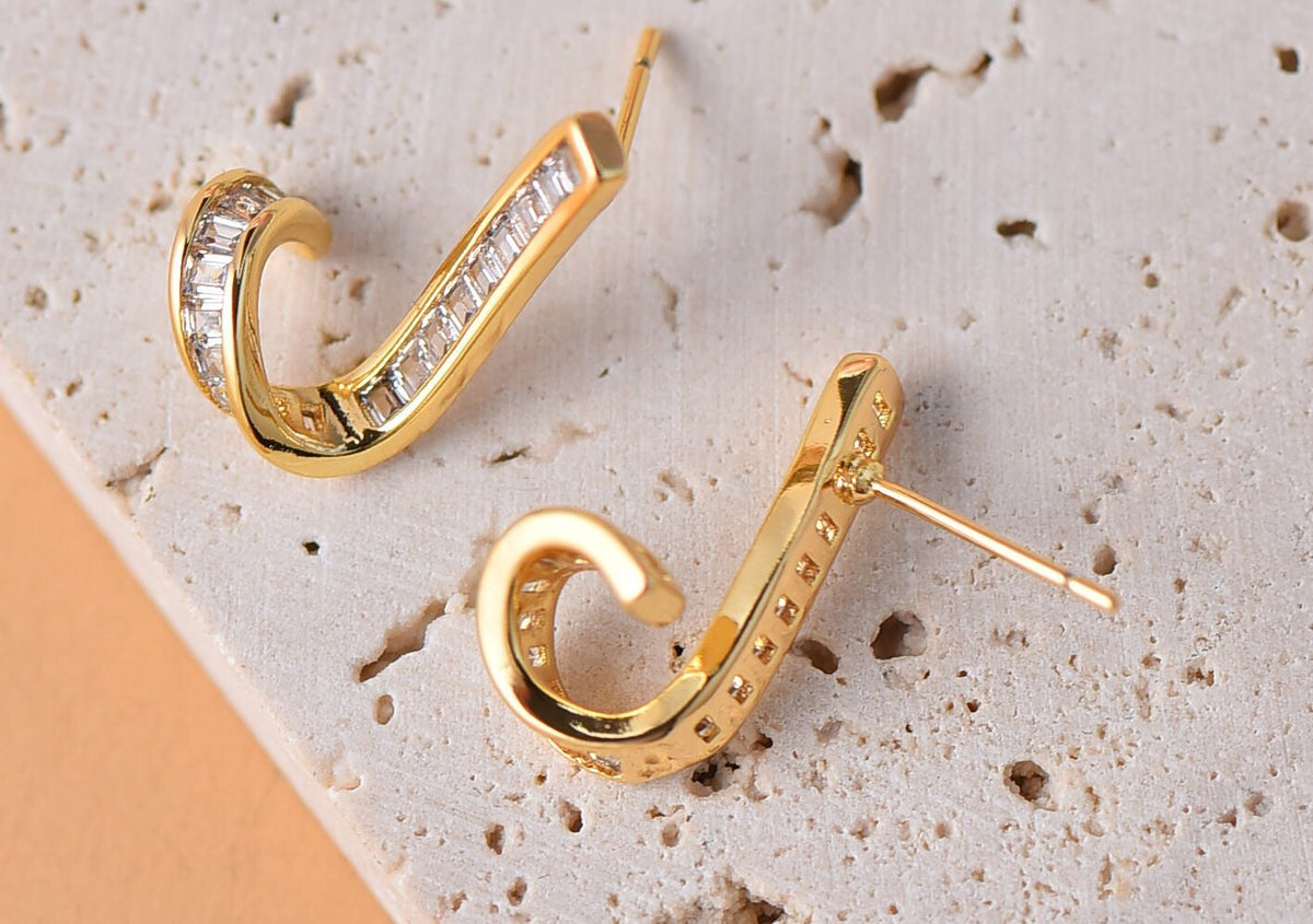 Gold Swirl Earring,Dainty Baguette Push Back Earring,Twisted Gold Earring,FJ1-328