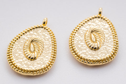 Gold Engraved Flower Oblong Oval Pendant, 15x18mm, Spring or Summer Vibe, Floral Charm, Summer Jewelry, 1 pc or 10 pcs, WHOLESALE,CPG363