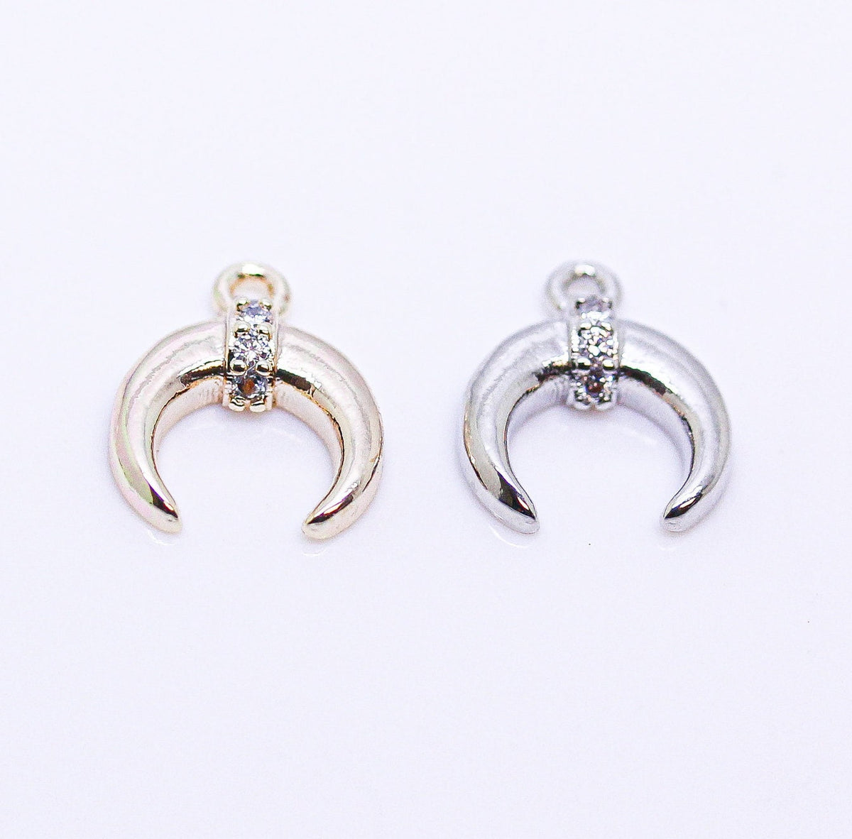 Gold or Silver Mini Crescent Horn, Tusk, Upside down Moon, 1pcs, 10 pcs, or 50 pcs, WHOLESALE,CPG259-CPS259