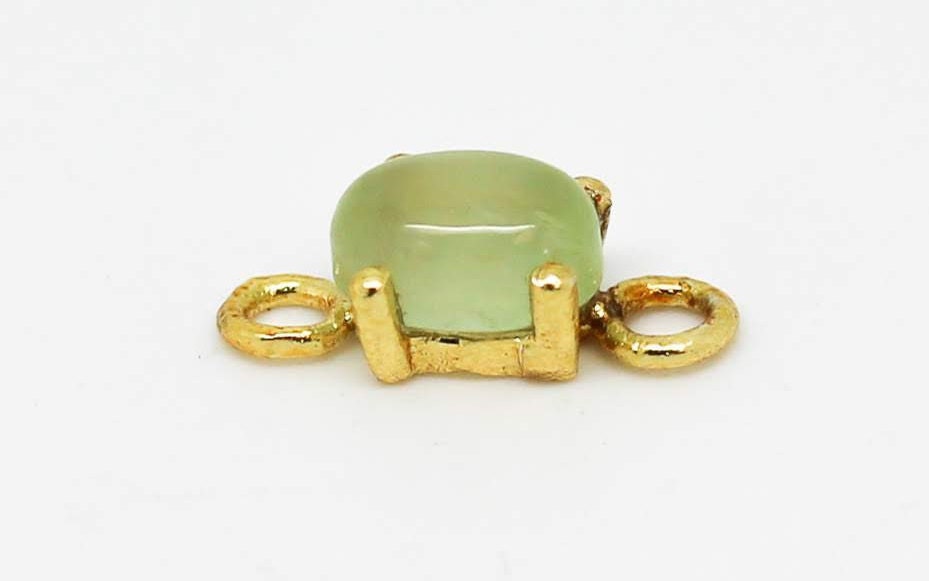 -2 pcs Natural Prehnite 6x8mmProng set oval connector SPC-1008