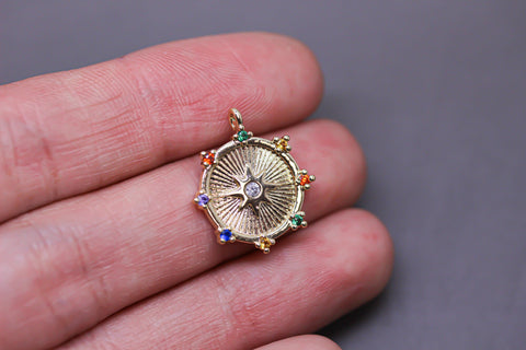 Gold Rainbow Color Starburst Pendant, North Star Rainbow Charm, Gold Medallion Pendant, 1 pc or 10 pcs, WHOLESALE,CPG320