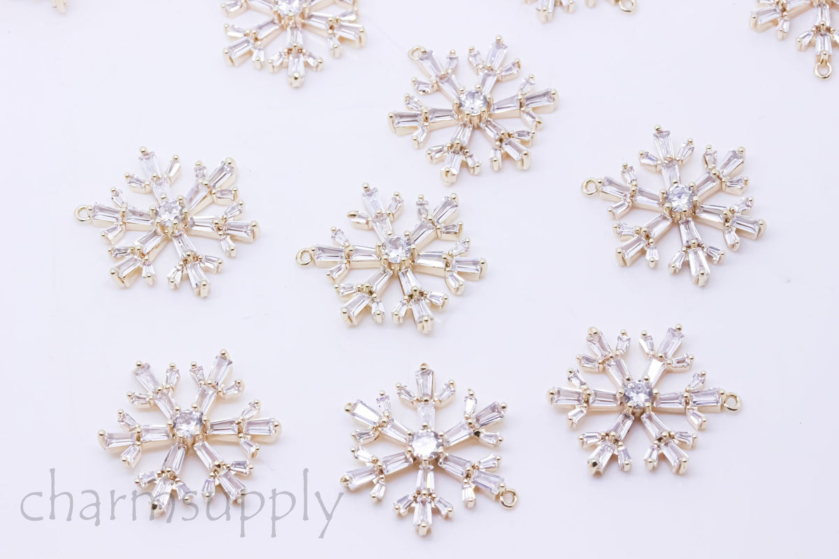 Gold or Silver Snow Flake cz embellished Pendant, Sparkly and Festive Ornament, 20mm, Snowflake Pendant,1 or 10 pcs,WHOLESALE,CPG391-CPS391