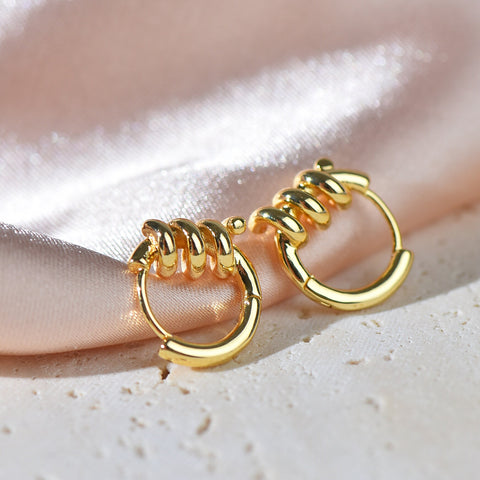 Gold Huggie Earrings,Dainty Shiny Hoop Earring,FJ1-268
