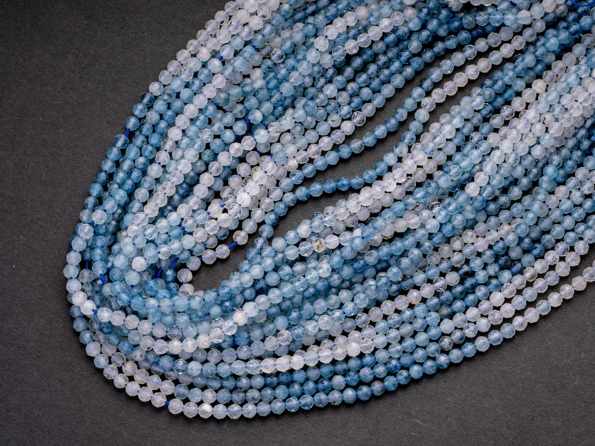 -AA Soothing Gradient Natural Aquamarine 3mm,4mm faceted round beads, gradient aquamarine, ombre aquamarine, translucent, FR040, FR041