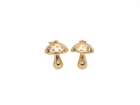 Gold 3D Mushroom Pendant, 17.5x15mm, Magic Mushroom, Gold Mushroom Charm, Mushroom Jewelry, CPG2109