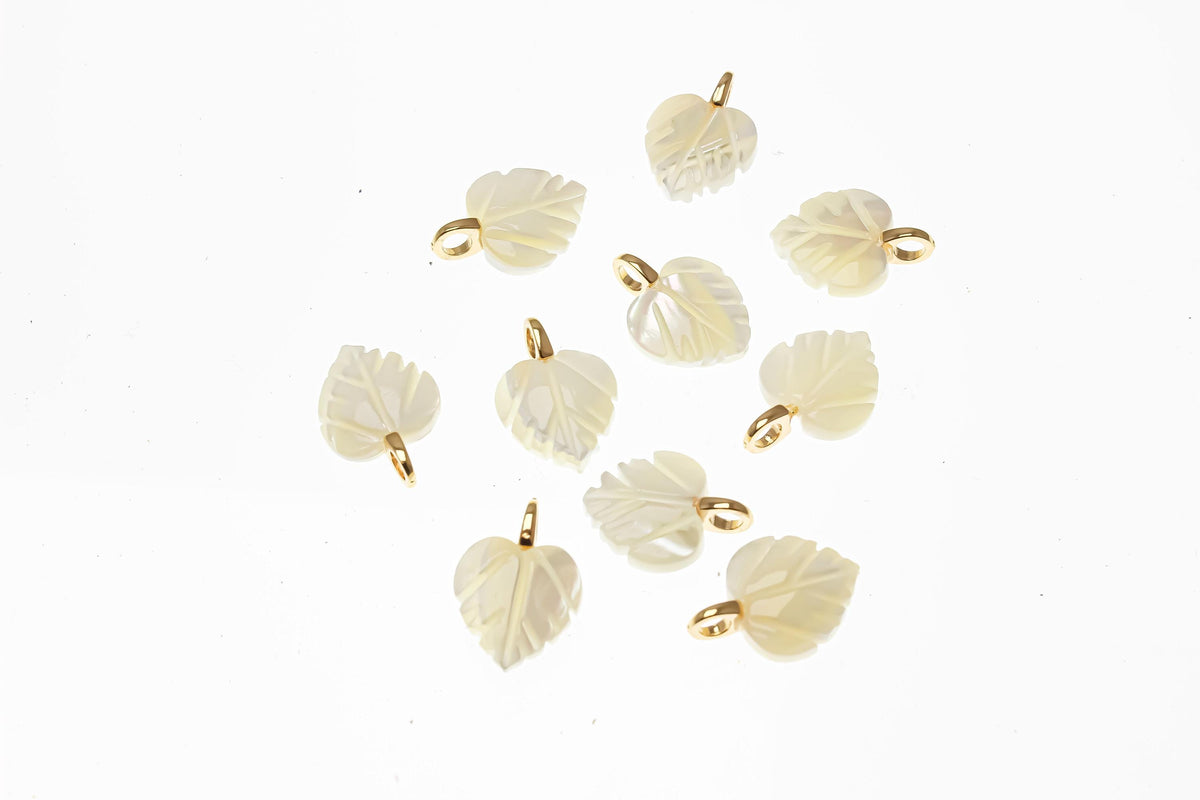 White Mother of Pearl Heart Shaped Leaf Charm, Tiny Minimal Shape, Jewelry Making Supplies, Simple Charm Connector charm CPG1399