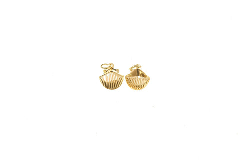 -18k Gold or Silver Clamshell Seashell, Tiny Dainty Minimalist Jewelry, Shells, Clam Shell, Perfect for Layering, CPG1217, CPS1217