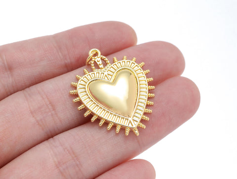 -18k Gold Heart with Lace Trimmings Detail Charm, Gold  Heart Charm, Lace Detail Gold Charm, CPG2162