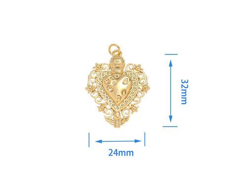 -18k Gold Double Heart Charm, Gold Hammered Heart Charm, Lace Detail Gold Charm, CPG2161